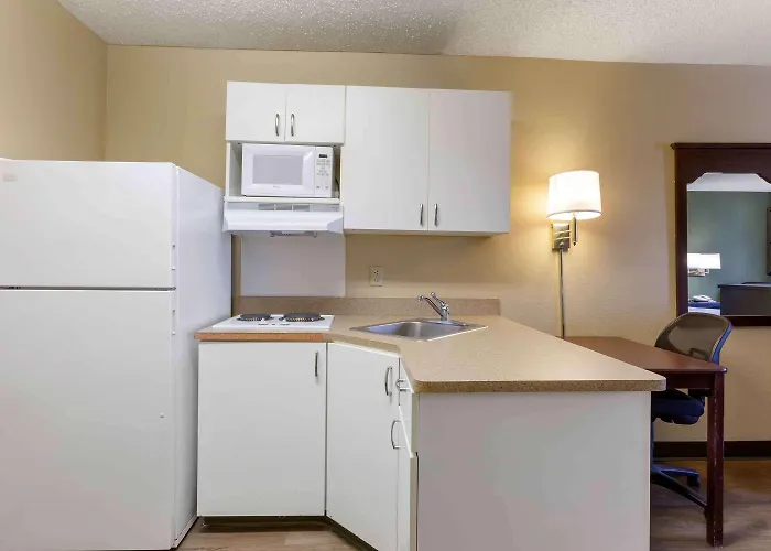 Extended America Select - Phoenix - - North Scottsdale